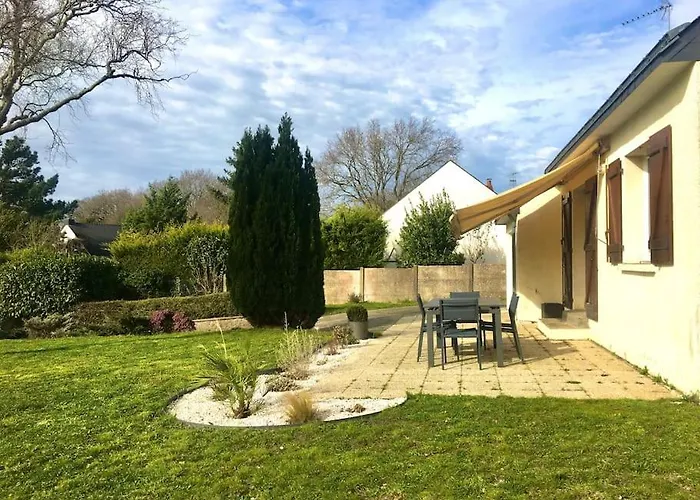 Jolie Maison Mesqueraise Avec Jardin Proche *