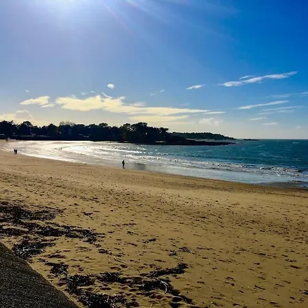 Jolie Maison Mesqueraise Avec Jardin Proche *